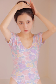 儿媳聊羞羞老张刘婷婷
